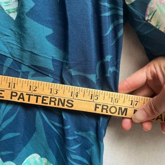 Maeve Anthropologie Ella Cold Shoulder Flowy Floral Dress sz 8 - Picture 8 of 11